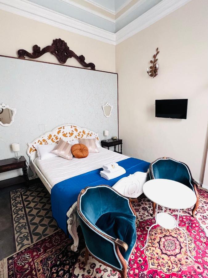 Sofia Katane Suites Катанія Екстер'єр фото
